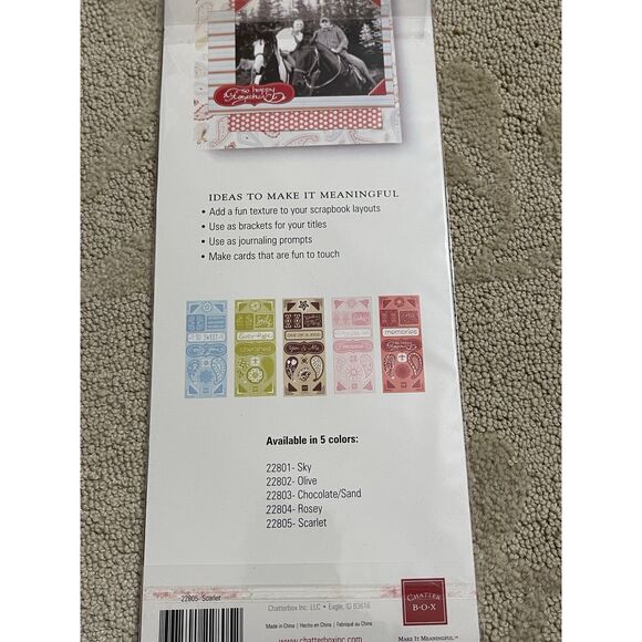 💕 Chatter Box Sticker Fuzz Red/Scarlett - Picture 2 of 3